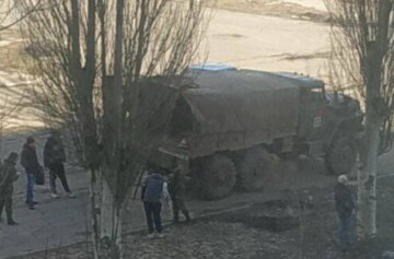 Чоловіків забирають прямо з вулиць: у Криму почали примусову мобілізацію