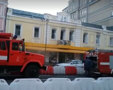 Пожежа охопила ресторан в центрі Києва: кадри НП