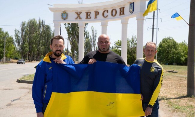 Допомога, що рятує: фонд «Надія», Валерій Дубіль та Микола Томенко підтримали військових і медиків на Херсонщині та Миколаївщині