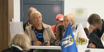 Грошова допомога для пенсіонерів у Дніпрі