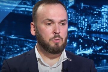 Российские войска присутствуют в Украине даже официально – в Крыму, - Кочевенко