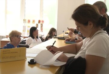 Гуманитарная помощь для пенсионеров в Харькове
