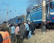 НП на залізниці в Одесі, машиніст екстрено загальмував: кадри з місця