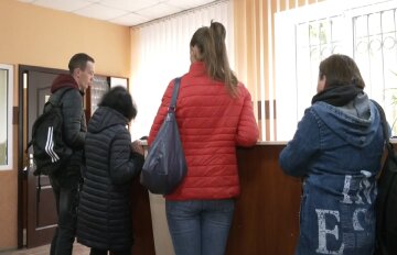 Денежная помощь для пенсионеров в Сумской области