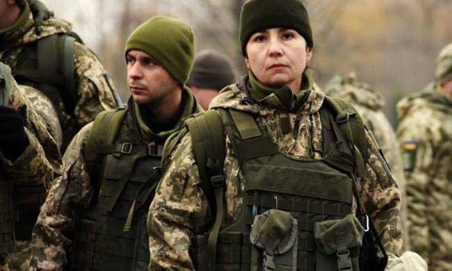 Медик ВСУ рассказала, почему променяла белый халат на форму: "Здесь чувствуешь, что..."