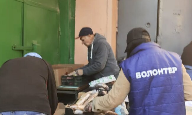 Безкоштовні продукти для ВПО та пенсіонерів у Полтавській області