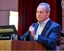 Николай Томенко