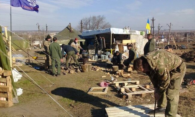 Семенченко розповів, як у БПП скинули маску