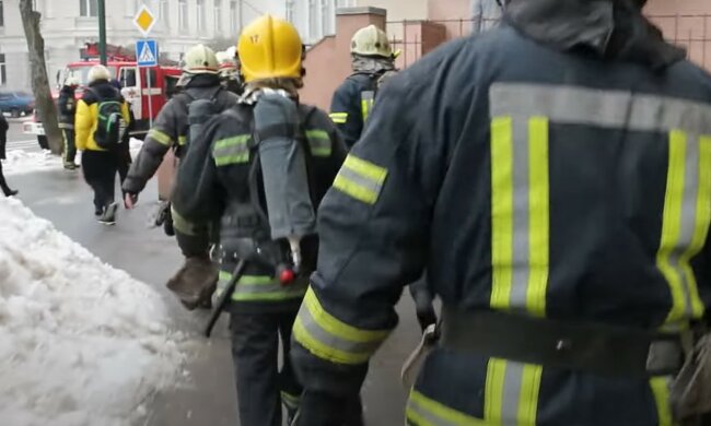 пожар, спасатели