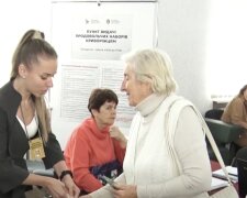 Грошова допомога для пенсіонерів у Дніпропетровській області