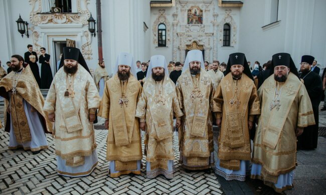 В Украинской Православной Церкви 3 новых митрополита и 5 архиепископов