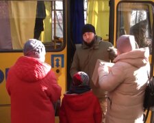 Безкоштовні продукти для ВПО та пенсіонерів у Полтаві