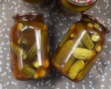 рецепт огірків з кетчупом Чилі