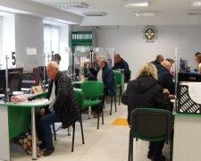 Гуманітарна допомога для пенсіонерів у Києві