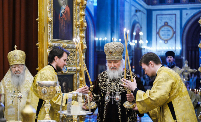 Митрополит Онуфрий поздравил Патриарха Кирилла с 12-летием интронизации
