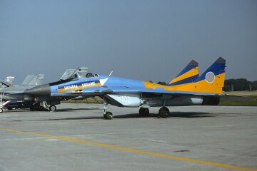 Mikoyan-Gurevich_MiG-29S_(9-13S),_Ukraine_-_Air_Force_AN1417871