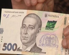 Грошова допомога для пенсіонерів в Запорізькій області