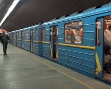 Киевлян ждут новые ограничения в метро: "с 9 февраля не будет работать..."