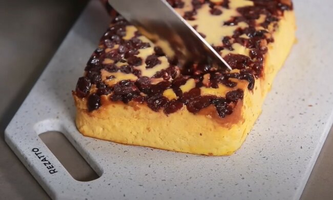 Заменит все десерты: "Мастер Шеф" Литвинова дала рецепт нежной запеканки с творогом, видео