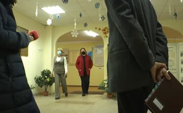 У Києві вчителька звільняється після мовного скандалу, відео: "Пишаюся тим, що я росіянка"