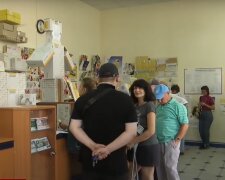 Денежная помощь для пенсионеров в Днепропетровской области