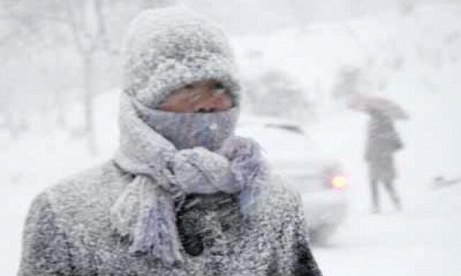 «Він парубок молодий і жвавий»: українцям розповіли, на скільки в країні затримається сніговий циклон