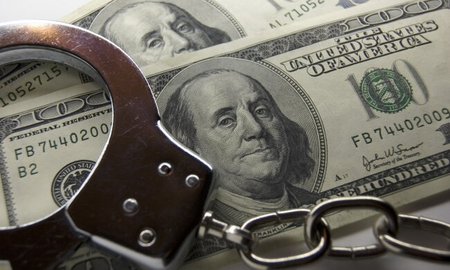доллары арест взятка нелегальные доходы