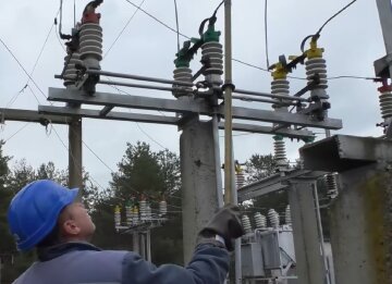 Графики отключения света в Харьковской области на 3 апреля