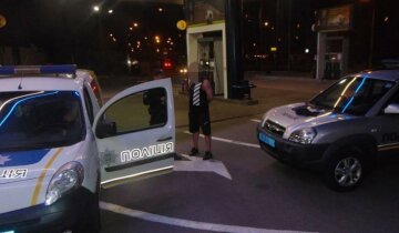 У Києві неадекват з гранатою вирішив підірвати станцію АЗС, фото: "дістав пристрій і..."