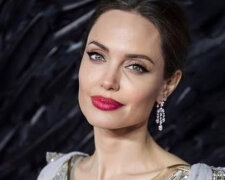 Анджелине Джоли исполнилось 45: самые страстные образы голливудской красотки, топ фото