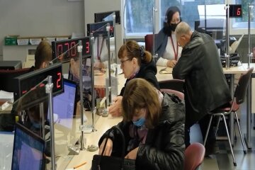 Грошова допомога для пенсіонерів у Харківській області