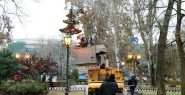 На Одещині оригінально прикрасили новорічну ялинку, фото: встановлено новий національний рекорд