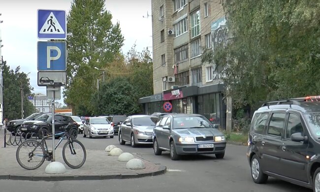 Обмеження руху транспорту у Львові та області
