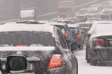 Ограничение движения транспорта в Днепре