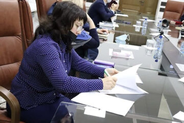 Мер на Дніпропетровщині два роки виписувала собі премії: яке "покарання" вона понесла