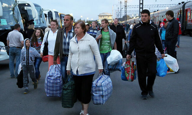 заробитчане, вокзал, турист
