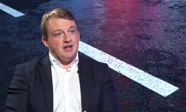 Ему хоть тыща долларов, хоть две тыщи долларов – он этого даже не почувствует, - финансист о тарифах на газ