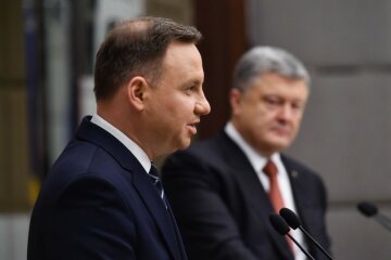 дуда-порошенко