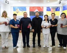 Медиків Подільського району відзначили нагородами