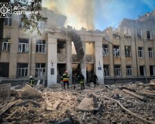 Шокирующее открытие в Одесской области: отходы разрушенной ракетой школы, включая фрагменты ракет, сбросили возле Аккерманской крепости
