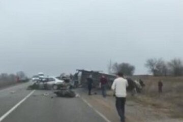 "Хотіла розвернутися назад": масштабна ДТП сталася на одеській трасі, кадри трагедії