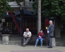 Гуманітарна допомога для пенсіонерів у Полтаві
