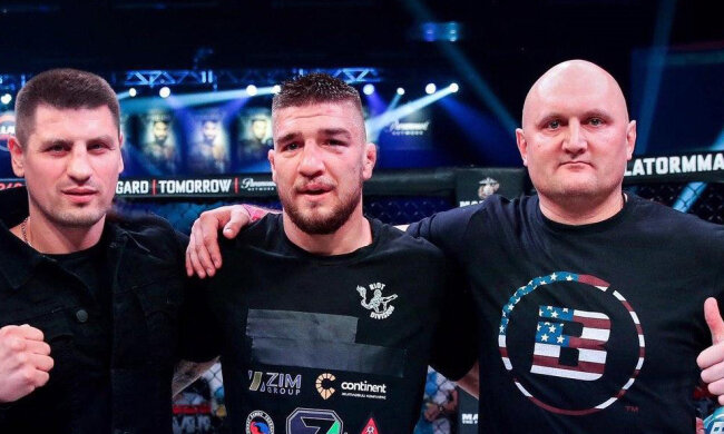 Офіційна зустріч з непереможним бійцем ММА «Bellator»  Ярославом Амосовим в Києві