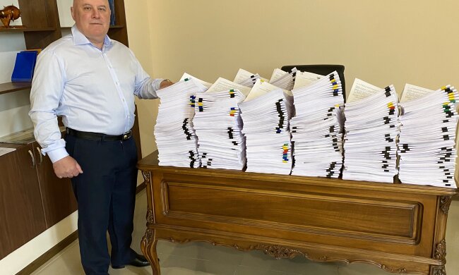 «Ошукані українці» инициируют начало процедуры импичмента Владимира Зеленского - СМИ