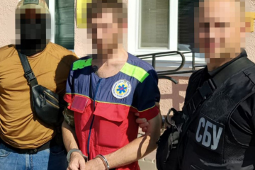 Фельдшеру скорой помощи грозит пожизненное заключение: в СБУ сообщили о его преступлениях