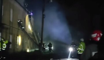 Пожар на территории храма в Киеве забрал человеческие жизни: "Спасатели обнаружили..."