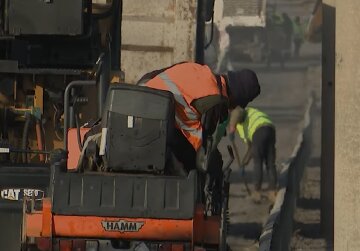 Перекрили рух транспорту в Чернівцях