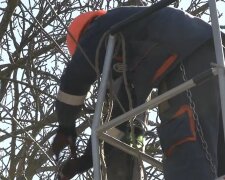 Графіки відключення світла у Чернігові на 27 березня