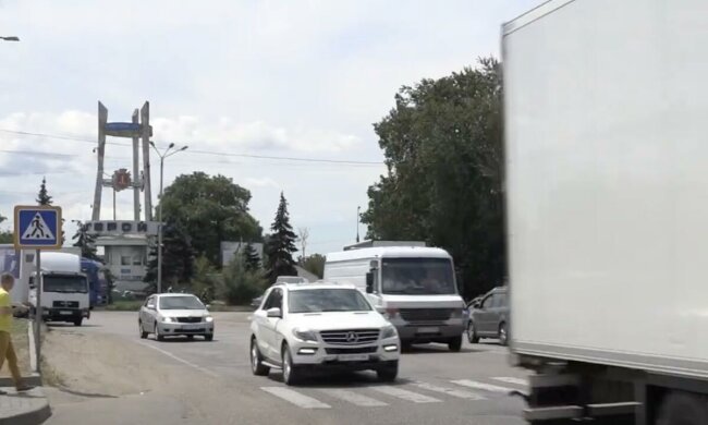 Ограничение движения транспорта в Одесской области