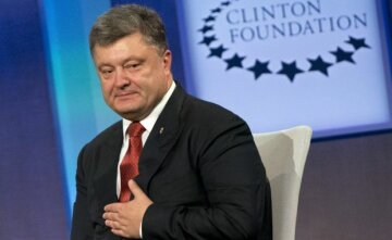 Ukrainian President Petro Poroshenko speaks on stage at the Clinton Global Initiative annual meeting